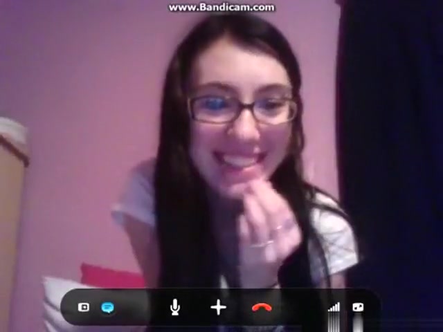 Nerdy brunette girl with glasses masturbates with a dildo for her bf on skype - Video - Free Porn Videos